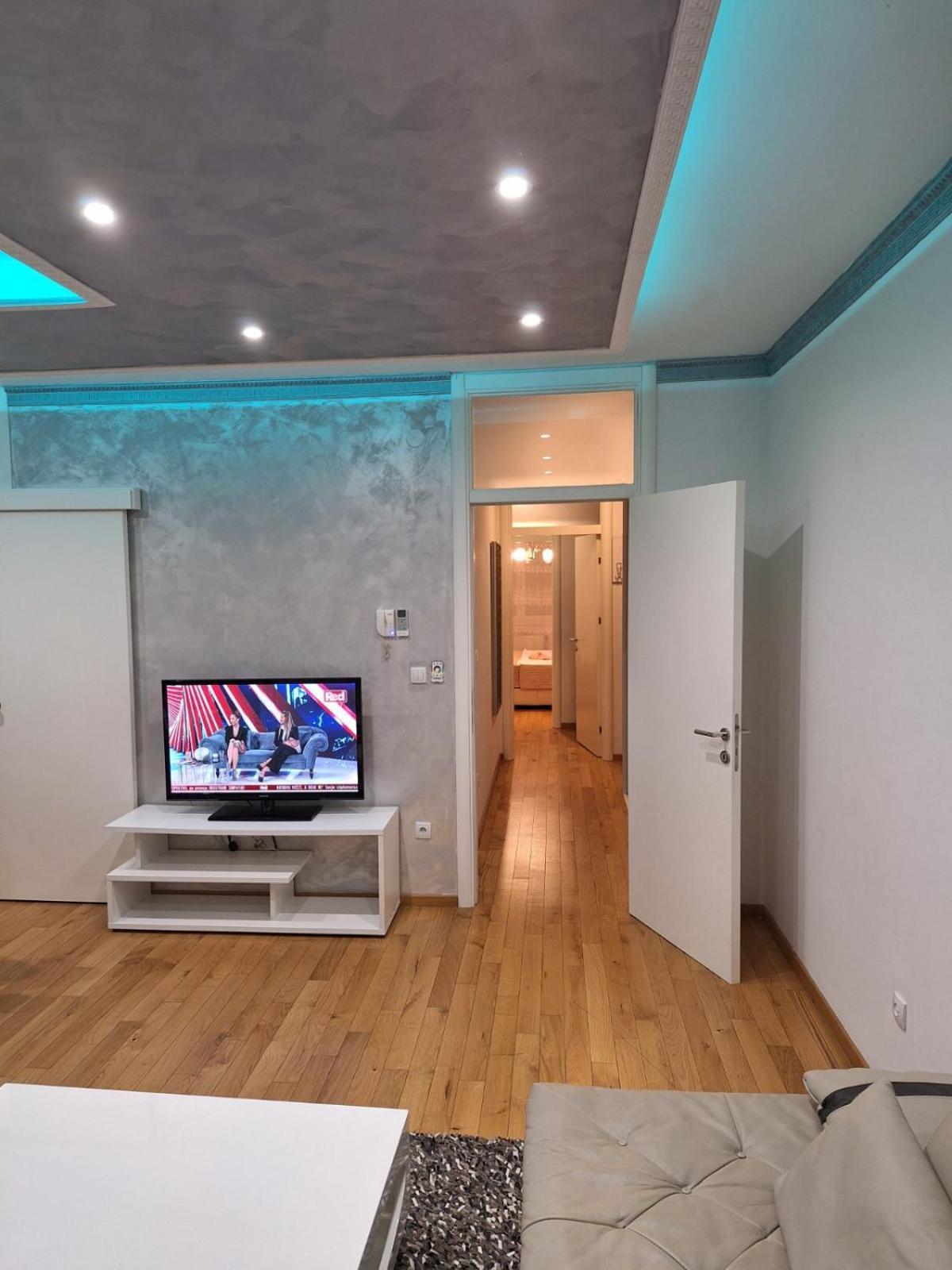 Elegantna Oaza Apartment Banja Luka Exterior photo